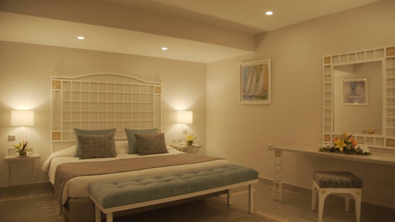Suites Hotel Les Charmilles & Spa La Marsa Exterior foto