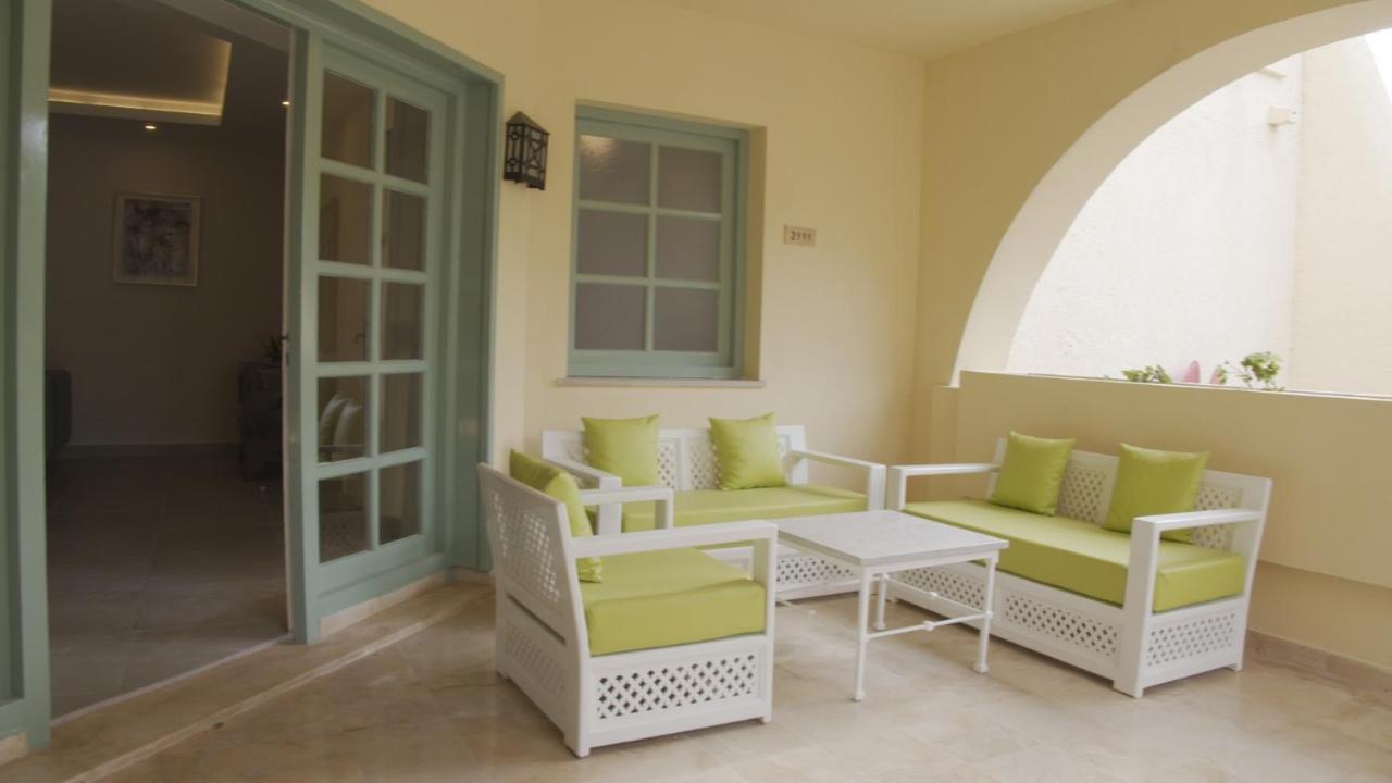 Suites Hotel Les Charmilles & Spa La Marsa Exterior foto